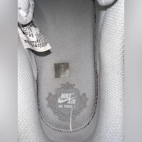 Nike Air Force 1 '07 Lows - Picture 8 of 14